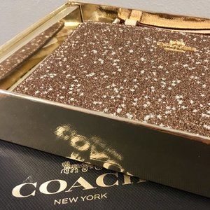 Gold Star Print Coach Wristlet